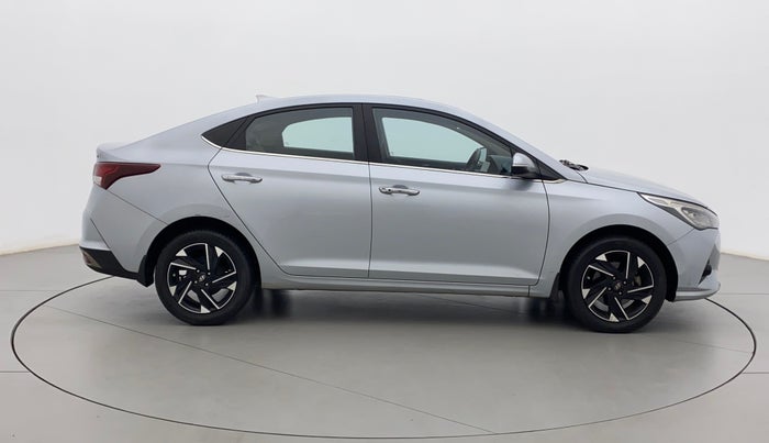 2020 Hyundai Verna SX (O) 1.5 CRDI, Diesel, Manual, 71,495 km, Right Side View
