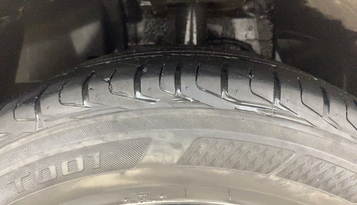 2020 Tata NEXON XZ PLUS PETROL, Petrol, Manual, 44,402 km, Left Front Tyre Tread