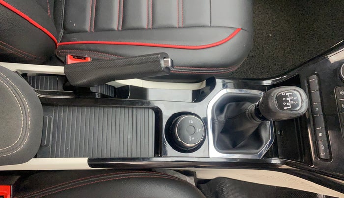 2020 Tata NEXON XZ PLUS PETROL, Petrol, Manual, 44,402 km, Gear Lever