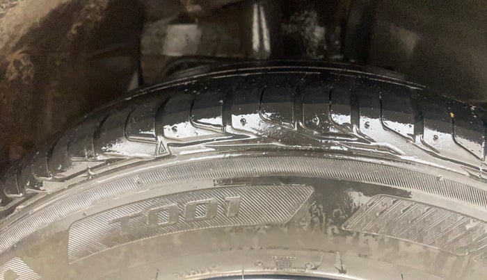 2020 Tata NEXON XZ PLUS PETROL, Petrol, Manual, 44,402 km, Right Front Tyre Tread