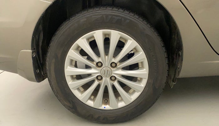 2018 Maruti Ciaz ZETA 1.5 SHVS MT PETROL, Petrol, Manual, 18,156 km, Right Rear Wheel
