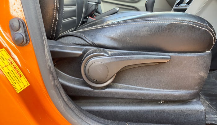 2018 Tata Tiago XZ PLUS PETROL, Petrol, Manual, 72,122 km, Driver Side Adjustment Panel