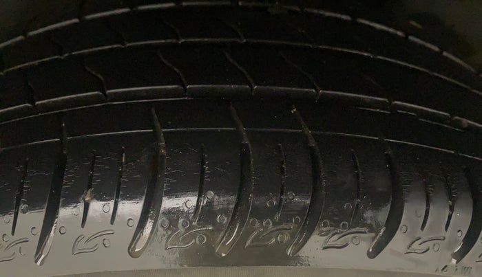 2020 Tata ALTROZ XZ PETROL, Petrol, Manual, 22,214 km, Right Rear Tyre Tread