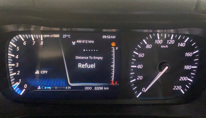 2020 Tata ALTROZ XZ PETROL, Petrol, Manual, 22,214 km, Odometer Image