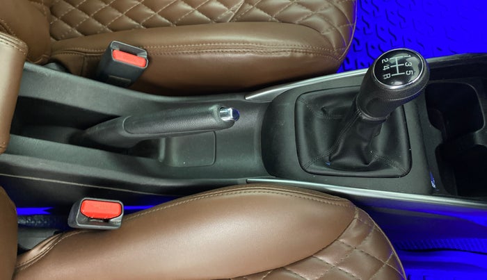 2023 Maruti FRONX ALPHA 1.0 TURBO MT, Petrol, Manual, 94,498 km, Gear Lever