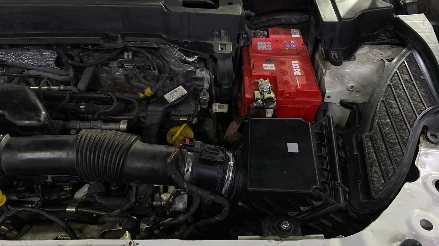 2022 Tata Harrier XMA SUNROOF 2.0L KRYOTEC, Diesel, Automatic, 1,20,097 km, Engine View - Left