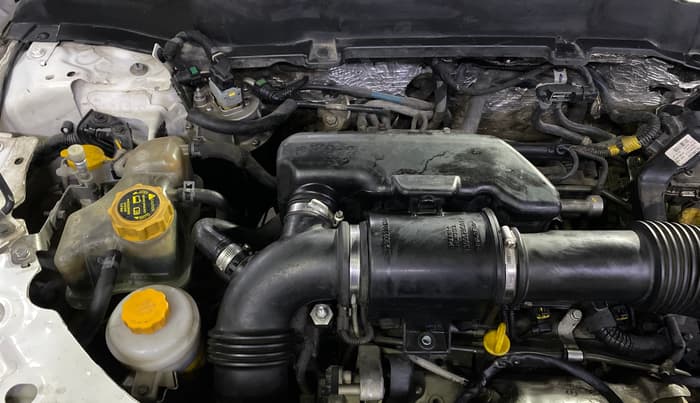 2022 Tata Harrier XMA SUNROOF 2.0L KRYOTEC, Diesel, Automatic, 1,20,097 km, Engine View - Right