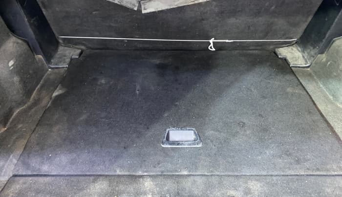 2022 Tata Harrier XMA SUNROOF 2.0L KRYOTEC, Diesel, Automatic, 1,20,097 km, Boot Inside
