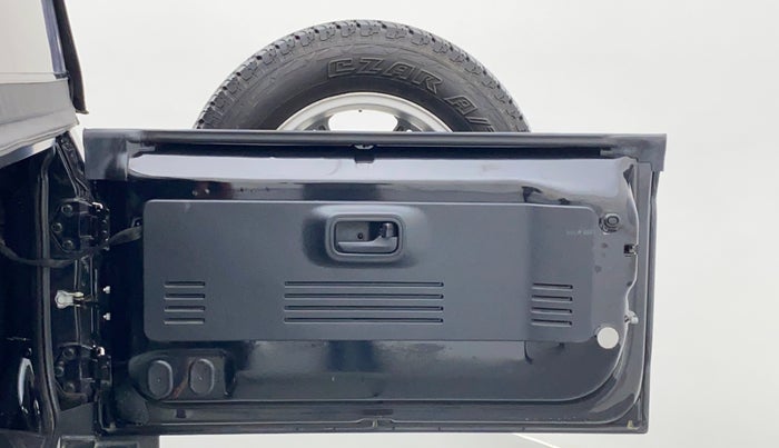 2021 Mahindra Thar LX  P 4WD AT CONVERTIBLE, Petrol, Automatic, 5,302 km, Boot Door Open