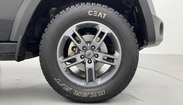 2021 Mahindra Thar LX  P 4WD AT CONVERTIBLE, Petrol, Automatic, 5,302 km, Right Front Wheel