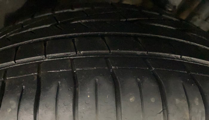 2018 Tata NEXON XZA PLUS PETROL, Petrol, Automatic, 44,976 km, Left Rear Tyre Tread