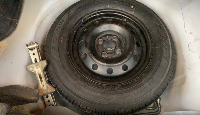 2015 Maruti Swift Dzire VDI, Diesel, Manual, 89,626 km, Spare Tyre