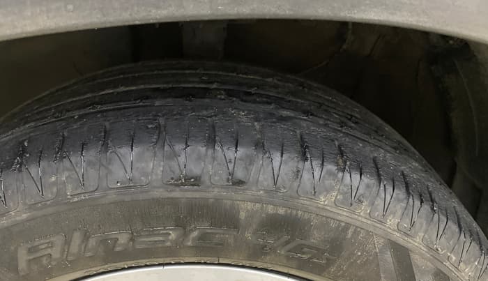 2021 KIA SONET HTK PLUS 1.0 IMT, Petrol, Manual, 37,913 km, Left Front Tyre Tread