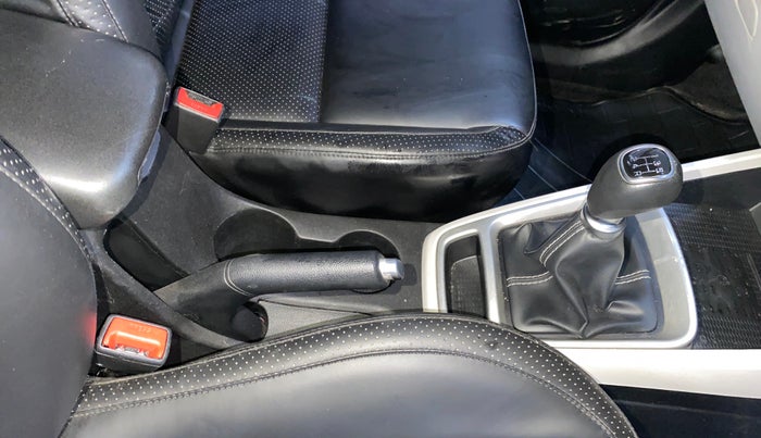 2022 Hyundai VENUE SX 1.2 PETROL, Petrol, Manual, 25,957 km, Gear Lever