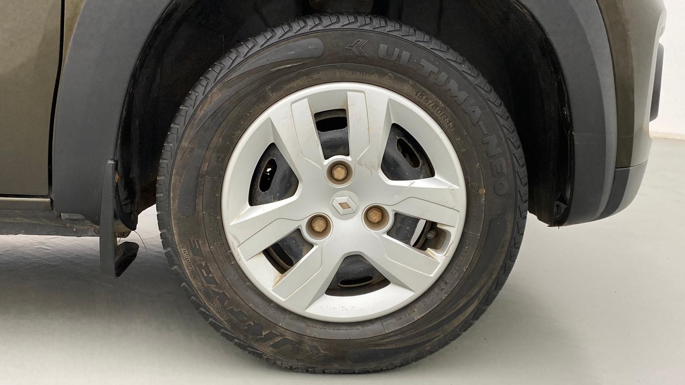 2018 Renault Kwid 1.0 RXL, Petrol, Manual, 60,854 km, Right Front Wheel