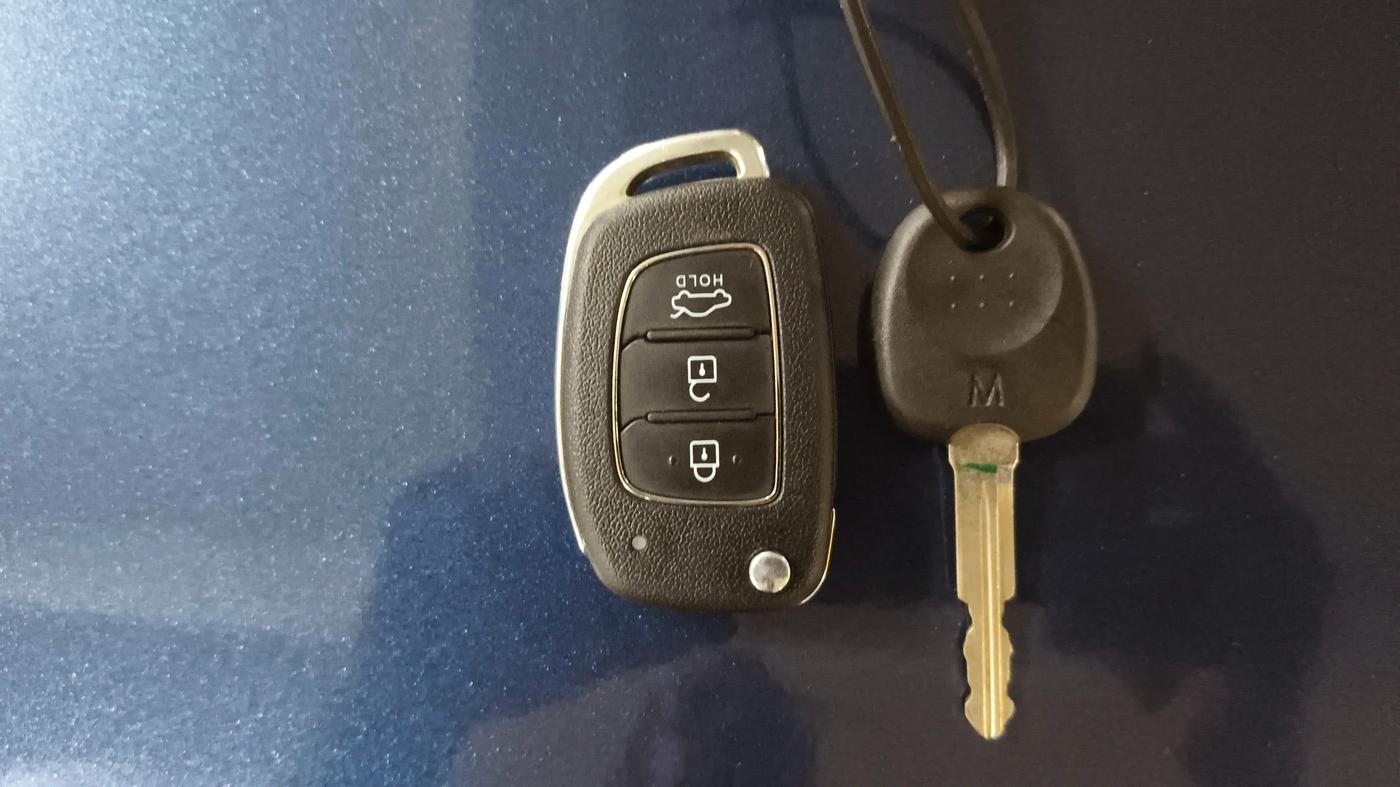 2022 Hyundai GRAND I10 NIOS MAGNA 1.2 KAPPA VTVT, Petrol, Manual, 28,698 km, Key Close Up