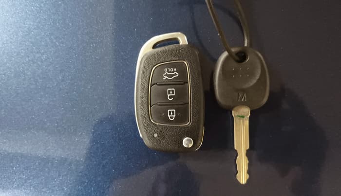 2022 Hyundai GRAND I10 NIOS MAGNA 1.2 KAPPA VTVT, Petrol, Manual, 28,698 km, Key Close Up