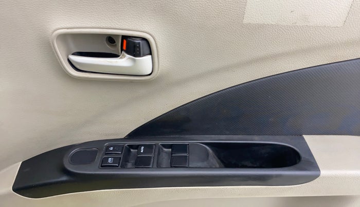 2014 Maruti Celerio VXI AMT, Petrol, Automatic, 71,586 km, Driver Side Door Panels Control