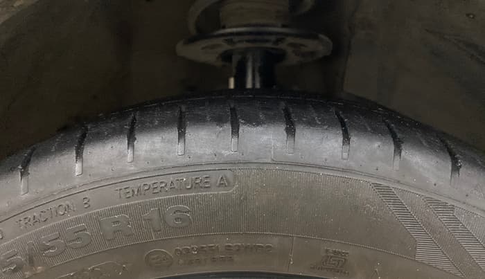 2022 Maruti Baleno ALPHA PETROL 1.2, Petrol, Manual, 39,536 km, Right Front Tyre Tread