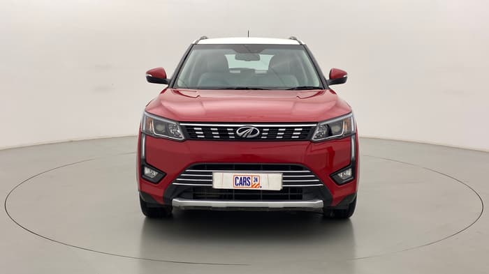 2021 Mahindra XUV300 1.2 W8 OPT, Petrol, Manual, 9,211 km, Front