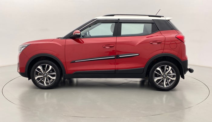 2021 Mahindra XUV300 1.2 W8 OPT, Petrol, Manual, 9,211 km, Left Side