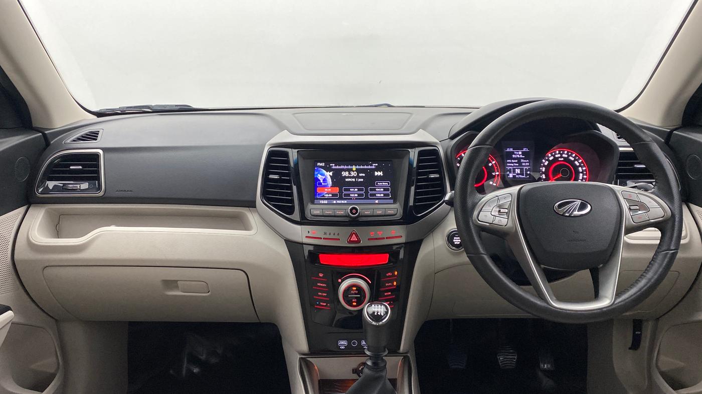 2021 Mahindra XUV300 1.2 W8 OPT, Petrol, Manual, 9,211 km, Dashboard