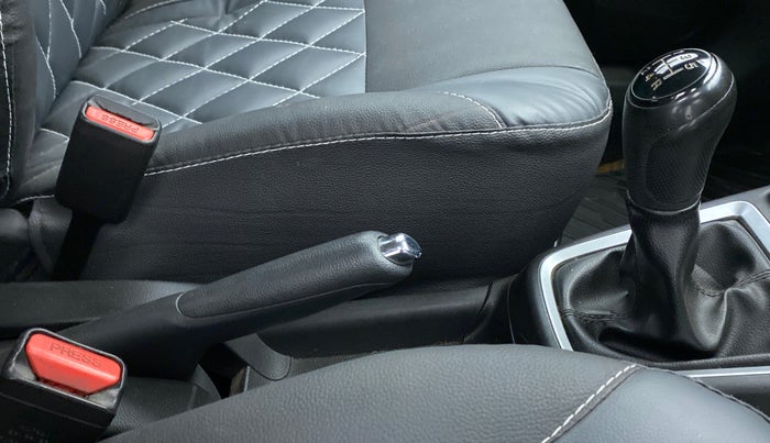 2018 Maruti Swift VXI D, Petrol, Manual, 37,030 km, Gear Lever