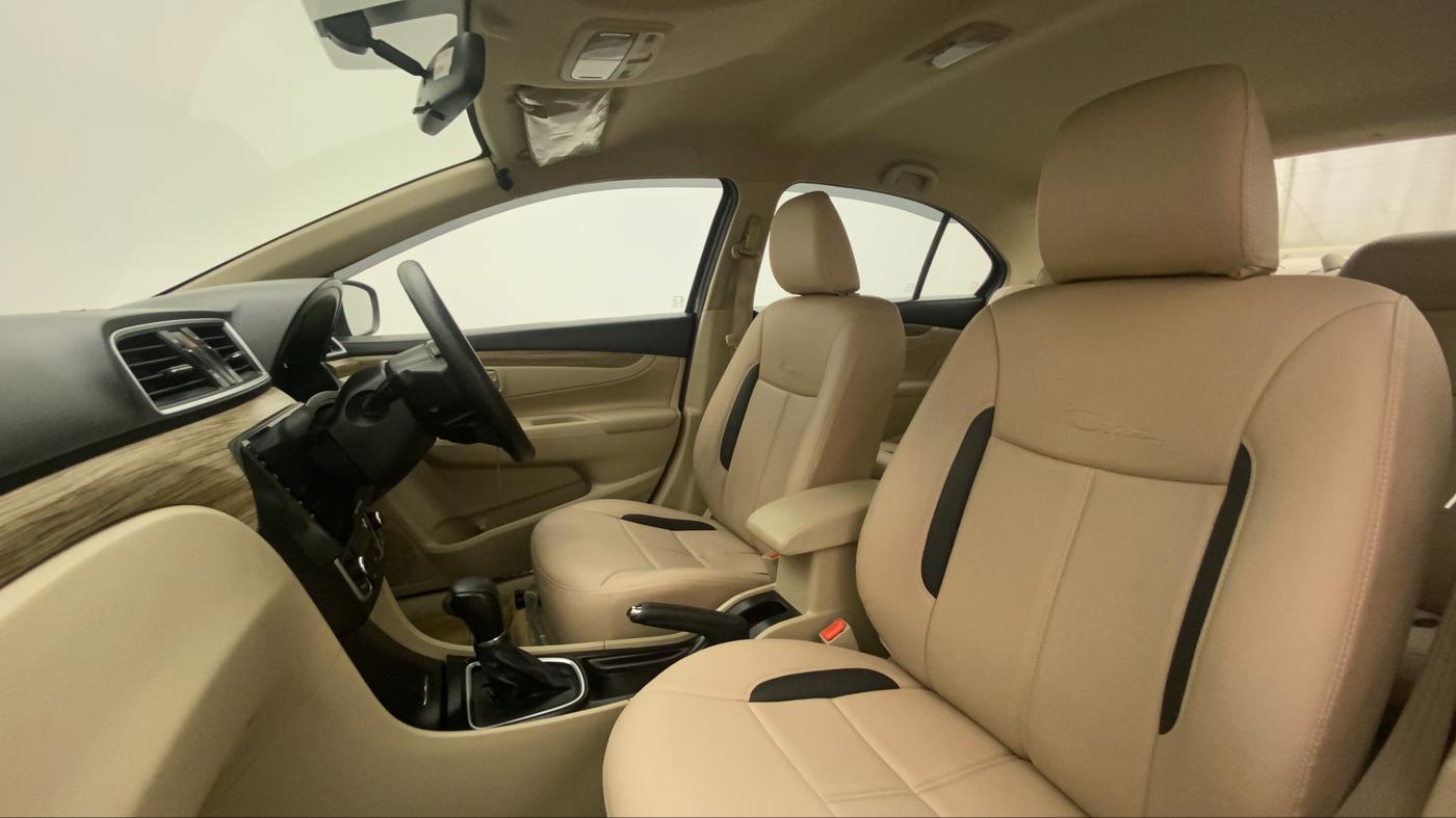 2021 Maruti Ciaz DELTA AT 1.5 SHVS PETROL, Petrol, Automatic, 29,803 km, Right Side Front Door Cabin