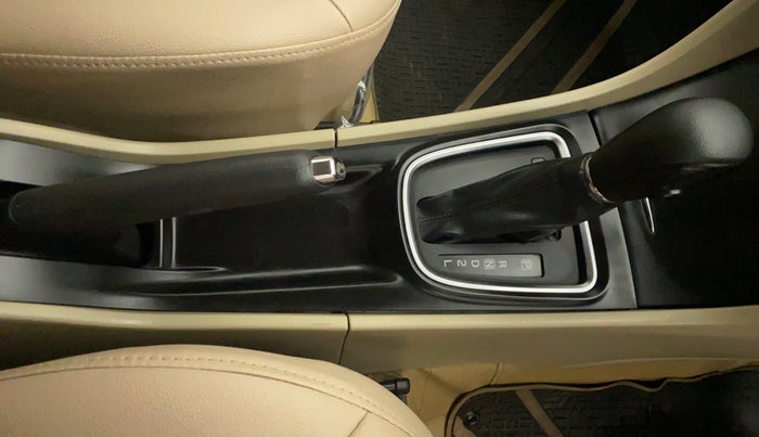 2021 Maruti Ciaz DELTA AT 1.5 SHVS PETROL, Petrol, Automatic, 29,803 km, Gear Lever