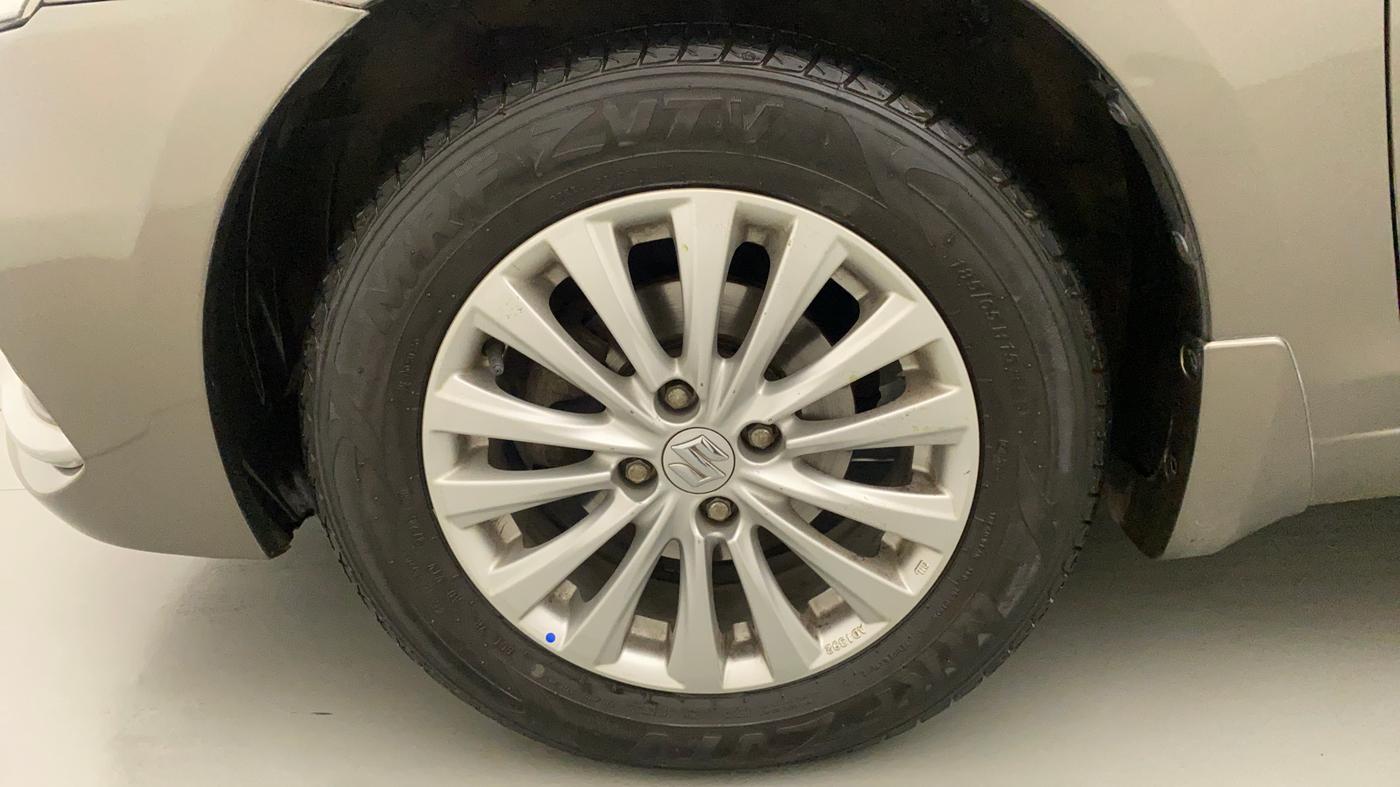 2021 Maruti Ciaz DELTA AT 1.5 SHVS PETROL, Petrol, Automatic, 29,803 km, Left Front Wheel