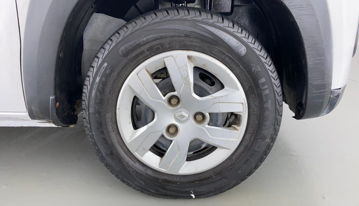 2017 Renault Kwid RXT, Petrol, Manual, 25,241 km, Right Front Wheel