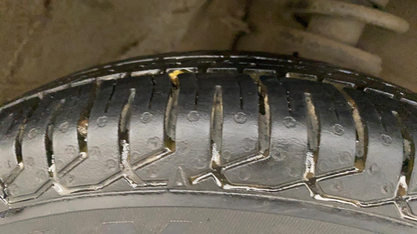 2018 Maruti Alto 800 LXI CNG, CNG, Manual, 54,288 km, Right Front Tyre Tread
