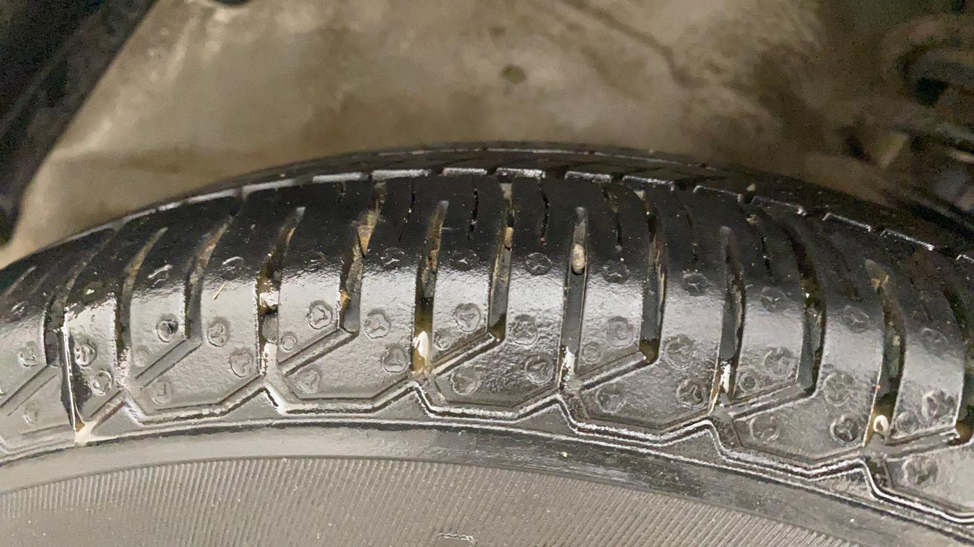 2018 Maruti Alto 800 LXI CNG, CNG, Manual, 54,288 km, Left Front Tyre Tread