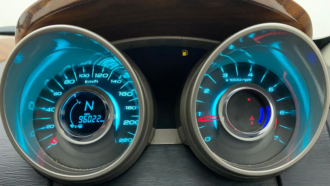 2018 Mahindra XUV500 W7, Diesel, Manual, 96,022 km, Odometer Image