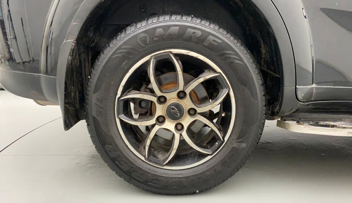 2018 Mahindra XUV500 W7, Diesel, Manual, 96,022 km, Right Rear Wheel
