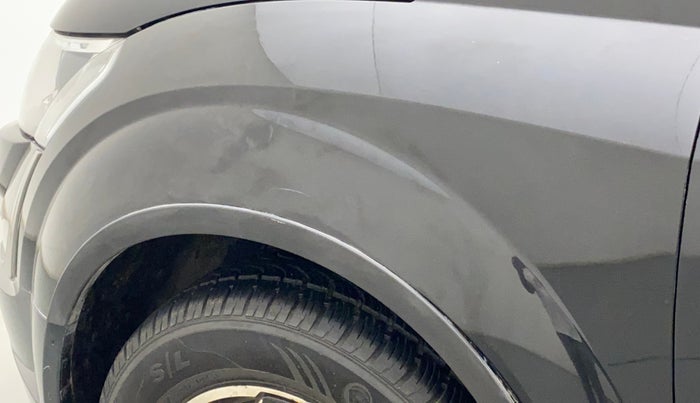 2018 Mahindra XUV500 W7, Diesel, Manual, 96,022 km, Left fender - Minor scratches