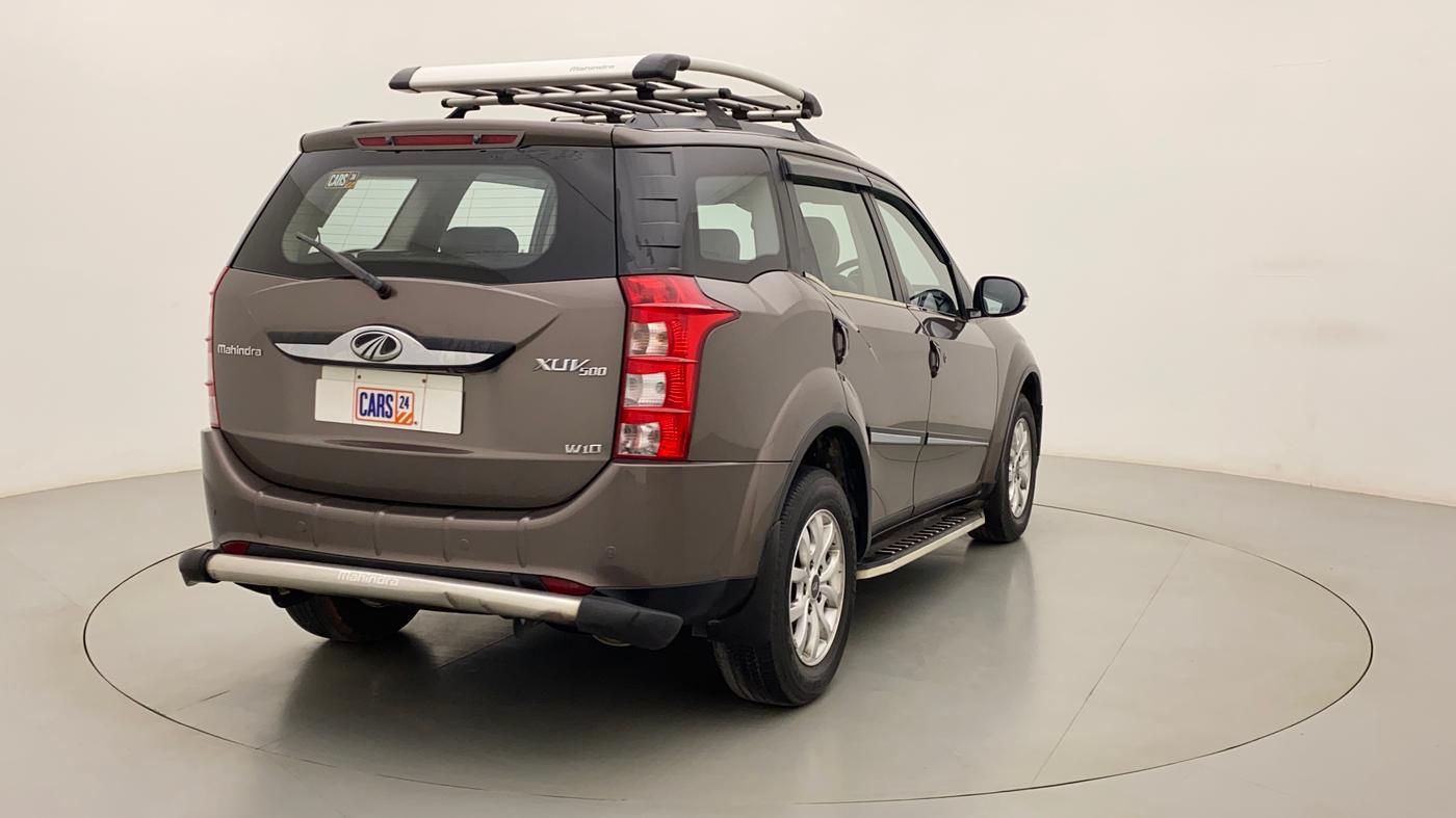 2017 Mahindra XUV500 W10, Diesel, Manual, 71,590 km, Right Back Diagonal