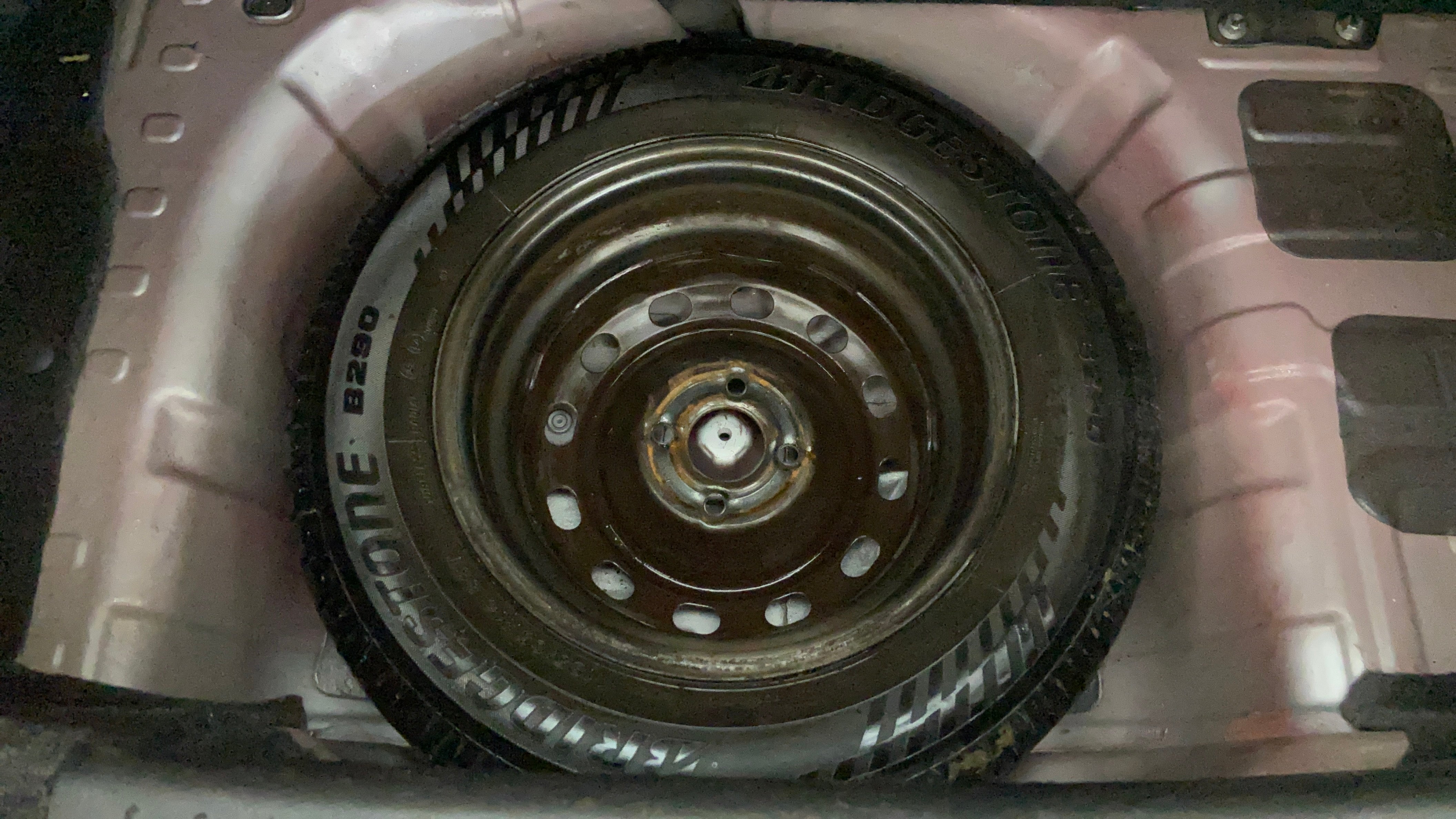 camera-Spare-Tyre
