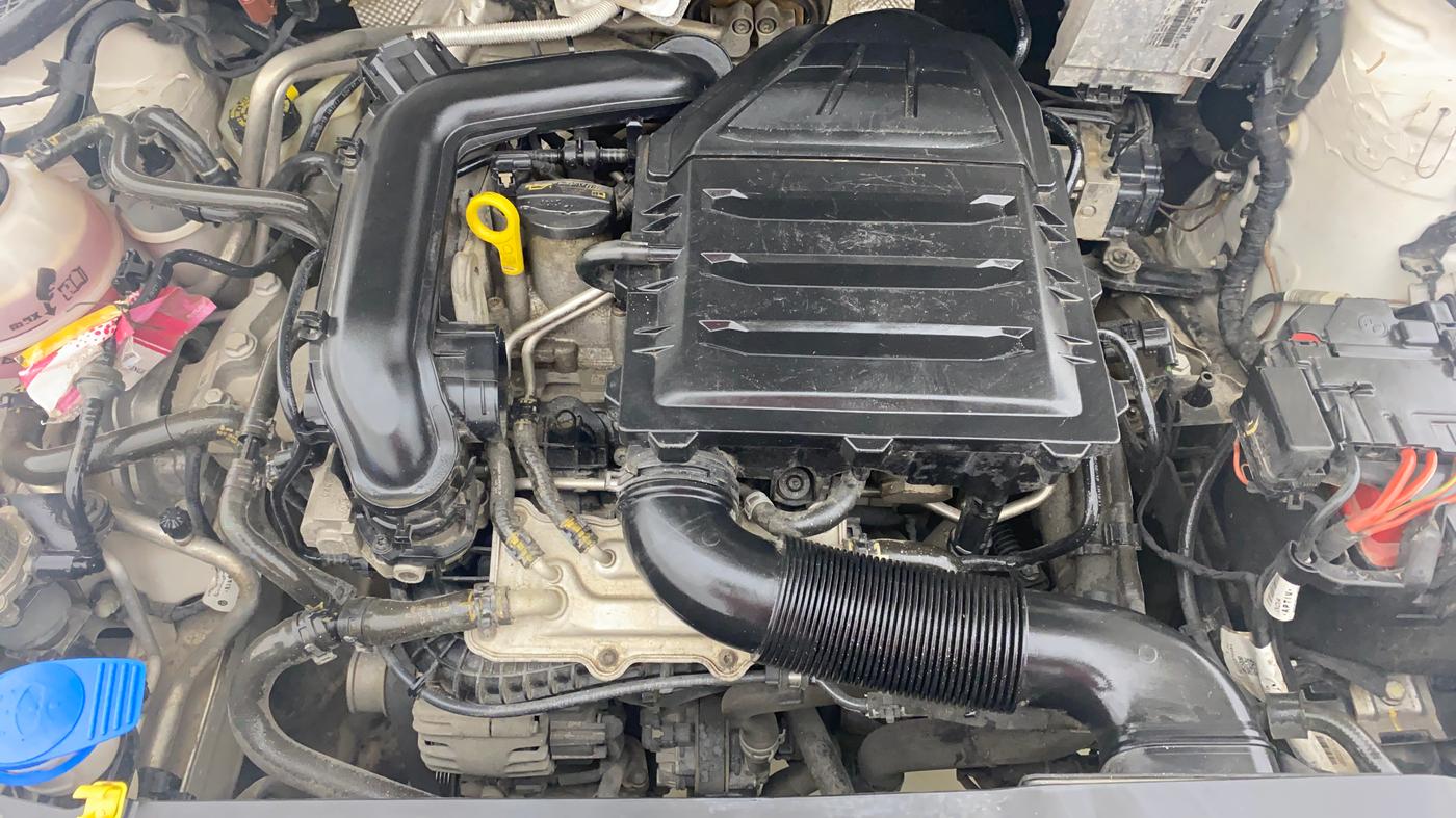 2020 Skoda Rapid ACTIVE 1.0 TSI, Petrol, Manual, 39,463 km, Engine View