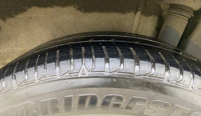 2017 Maruti IGNIS ZETA 1.2, Petrol, Manual, 70,417 km, Left Rear Tyre Tread