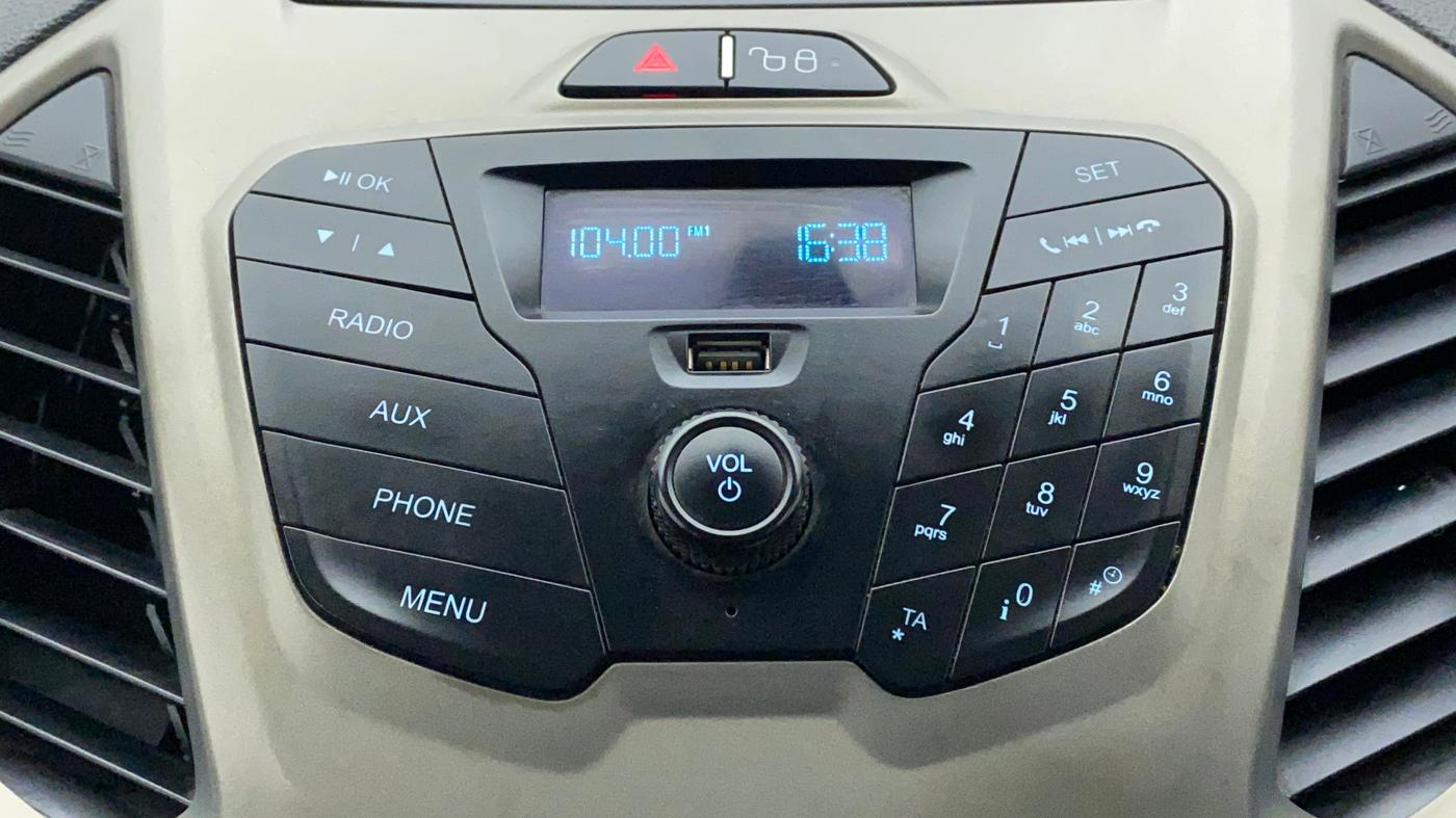 2015 Ford Ecosport AMBIENTE 1.5L PETROL, CNG, Manual, 99,096 km, Infotainment System