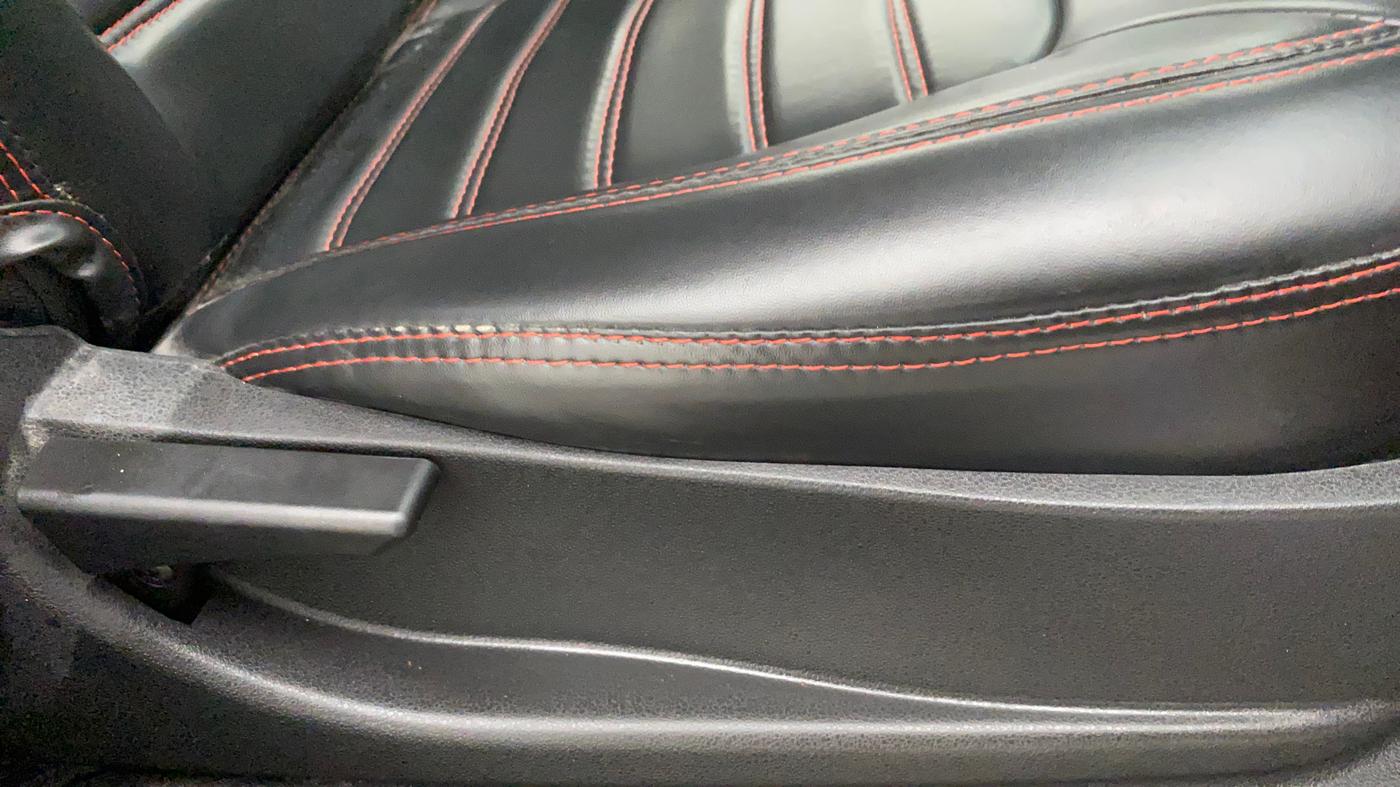 2019 Tata NEXON XM PETROL, Petrol, Manual, 44,159 km, Driver Side Adjustment Panel