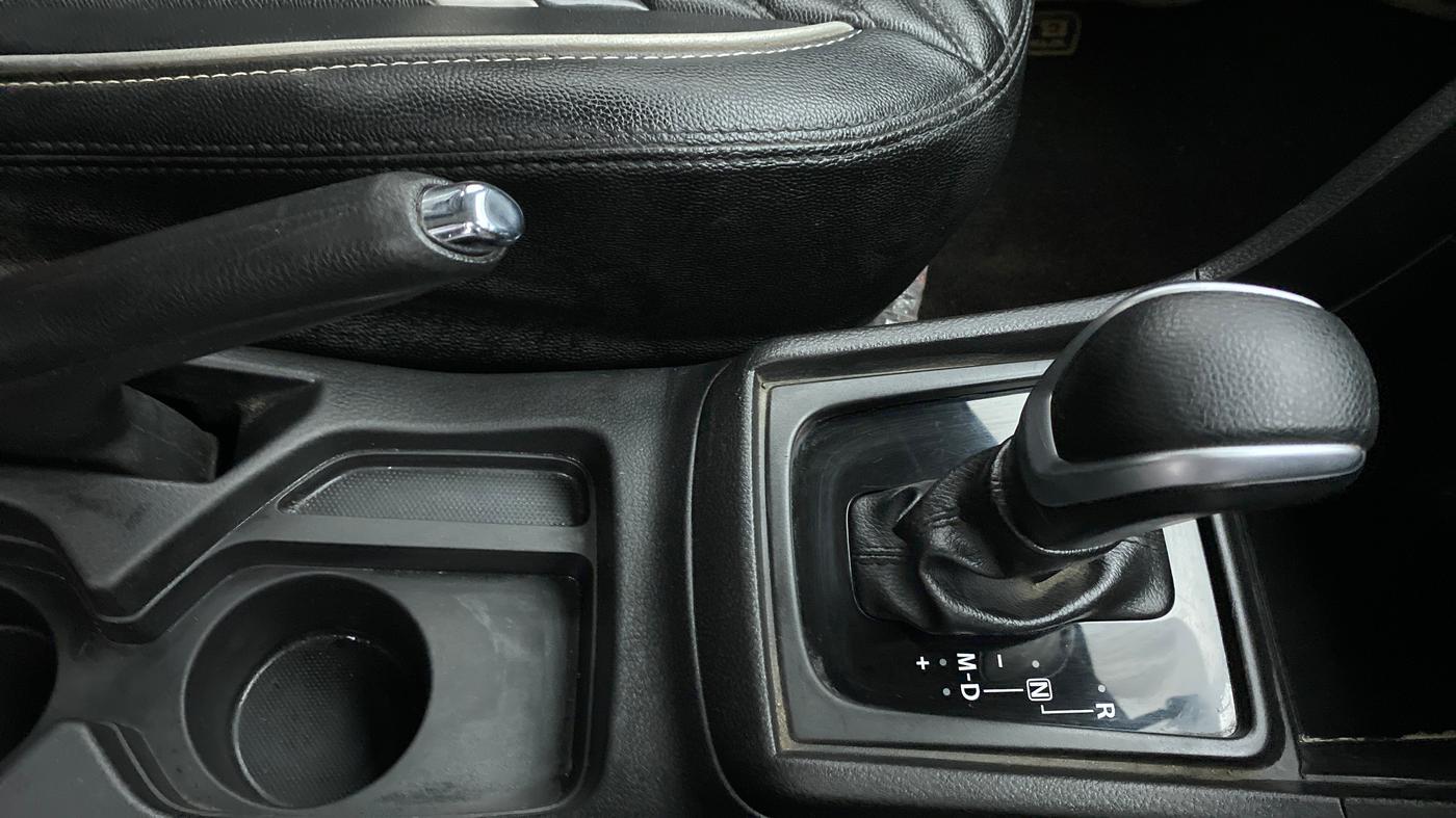 2019 Maruti Vitara Brezza ZDI + AMT, Diesel, Automatic, 50,828 km, Gear Lever
