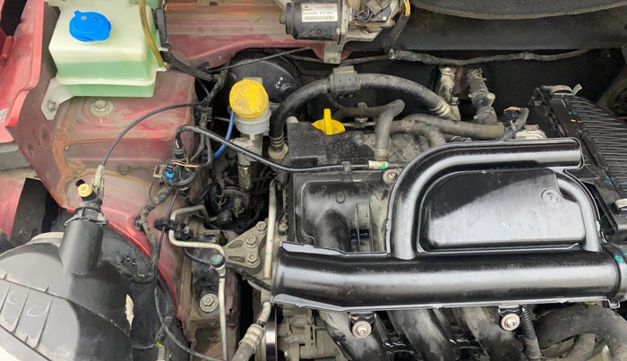 2017 Renault Kwid RXT 1.0 AMT, Petrol, Automatic, 44,724 km, Engine View - Right