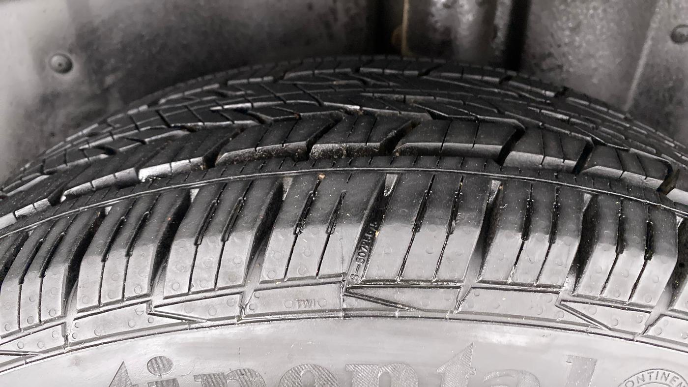 2020 MG HECTOR SHARP DCT PETROL, Petrol, Automatic, 15,022 km, Left Rear Tyre Tread