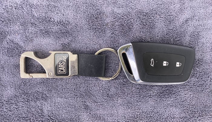 2020 MG HECTOR SHARP DCT PETROL, Petrol, Automatic, 15,022 km, Key Close Up
