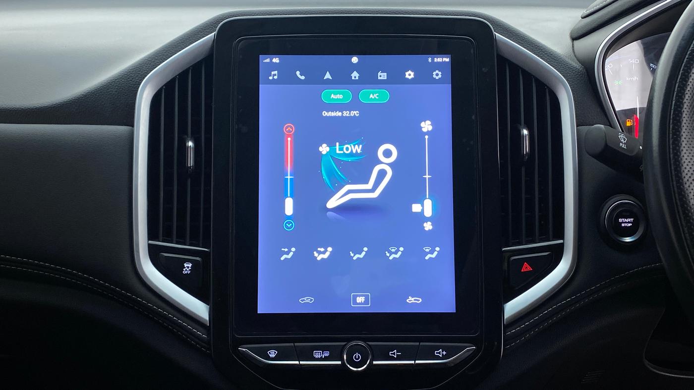 2020 MG HECTOR SHARP DCT PETROL, Petrol, Automatic, 15,022 km, Automatic Climate Control