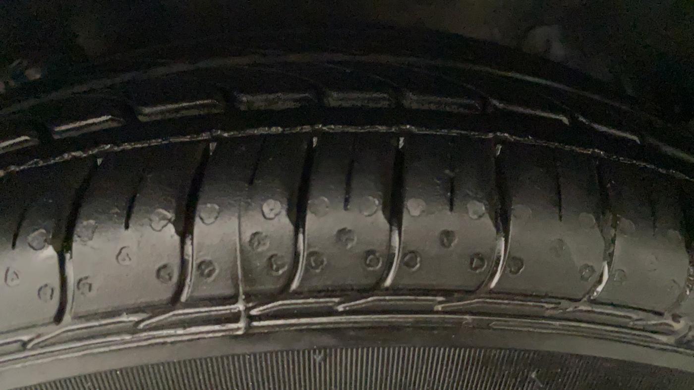 2018 Maruti Celerio VXI CNG, CNG, Manual, 74,536 km, Left Rear Tyre Tread