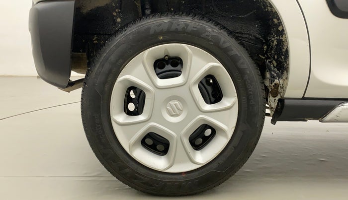2021 Maruti S PRESSO VXI (O) CNG, CNG, Manual, 22,442 km, Right Rear Wheel