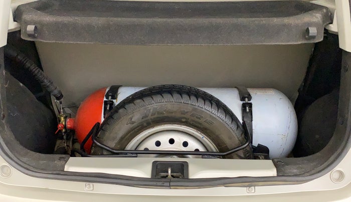 2019 Maruti New Wagon-R LXI CNG (O) 1.0, CNG, Manual, 83,328 km, Boot Inside
